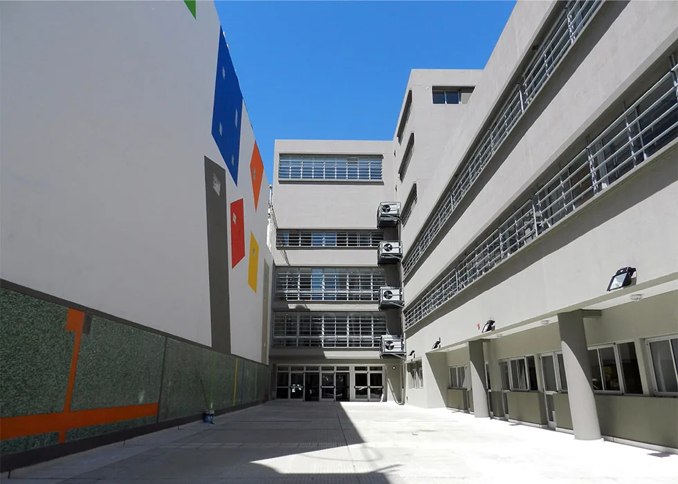 Escuela Media N° 7 M. C. Falcone