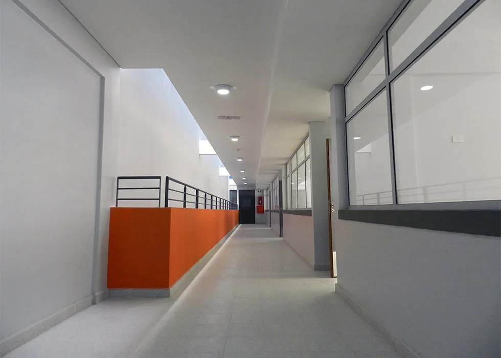 Escuela Media N° 7 M. C. Falcone