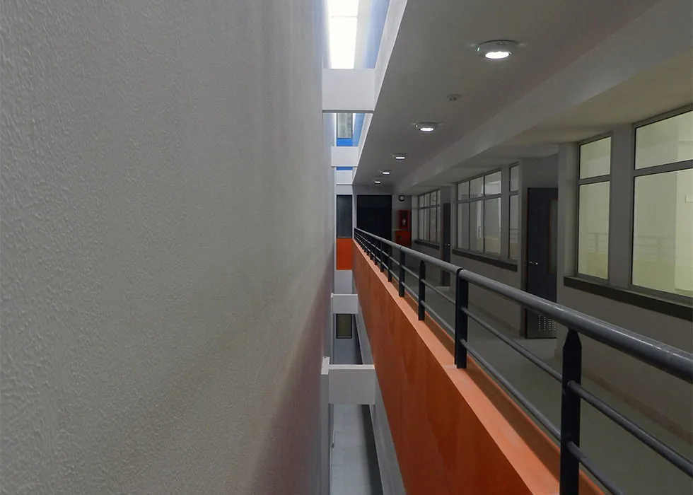 Escuela Media N° 7 M. C. Falcone