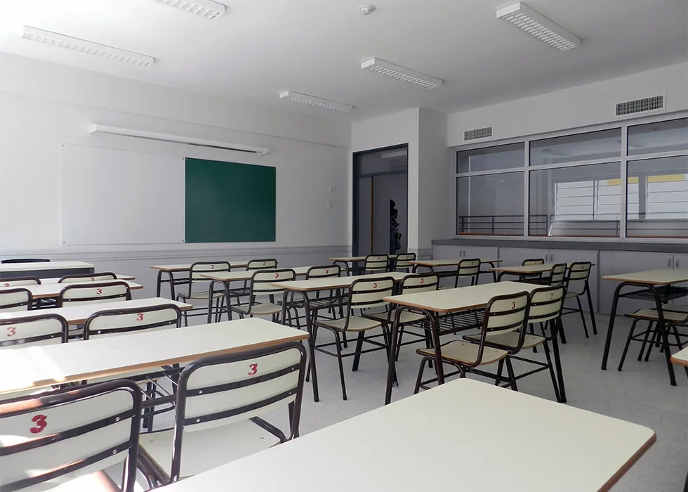 Escuela Media N° 7 M. C. Falcone