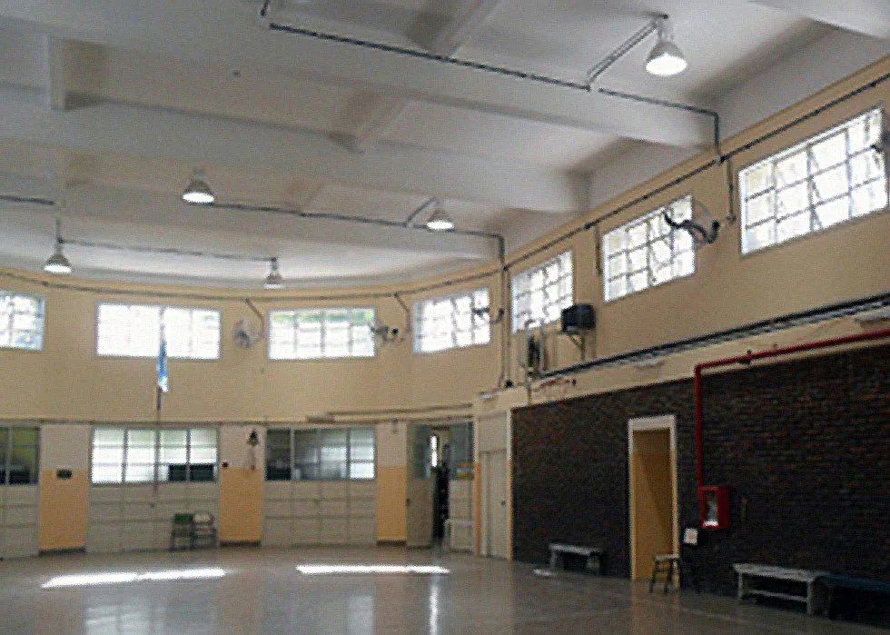 Mantenimiento escolar en comunas 1, 4, 5, 6 y 7